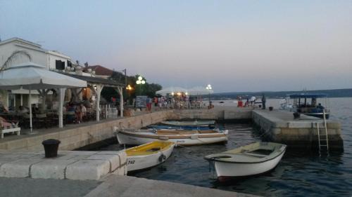 Maslenica Apartamento | Apartman Monte Cristo 500m do plaže-beach
