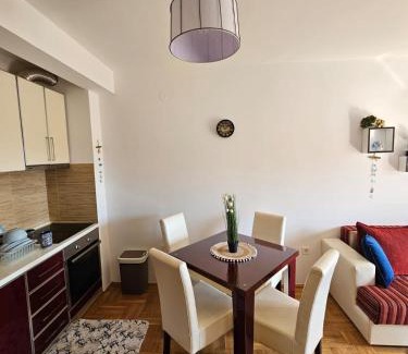 Rozino Apartamento | Apartman Morski Biser
