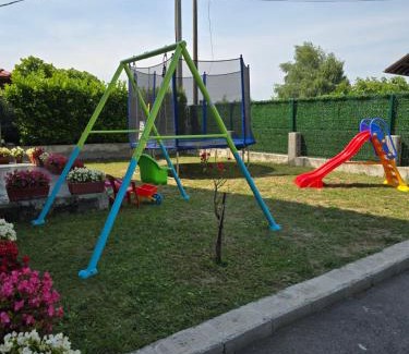 Mali Radic Apartamento | Apartman Nia
