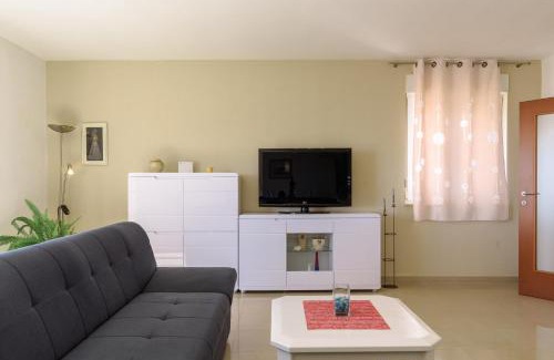 Kastel Gomilica Apartamento | Apartman Niko