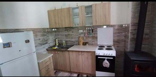 Kremna Apartamento | Apartman NIKOLIJA 1