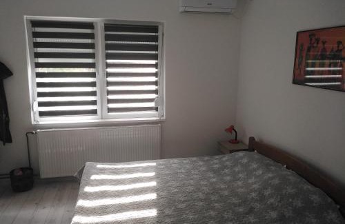 Zajecar Apartamento | APARTMAN “POD KRALJEVICOM”