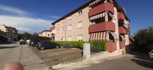 Vintijan Apartamento | Apartman Romina