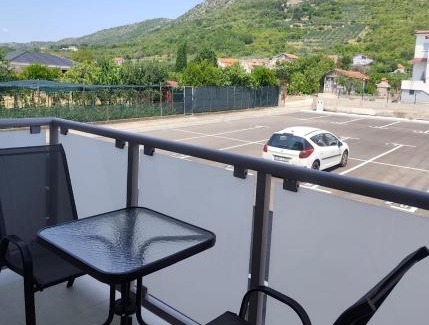Ljubuski Apartamento | Apartman Sara
