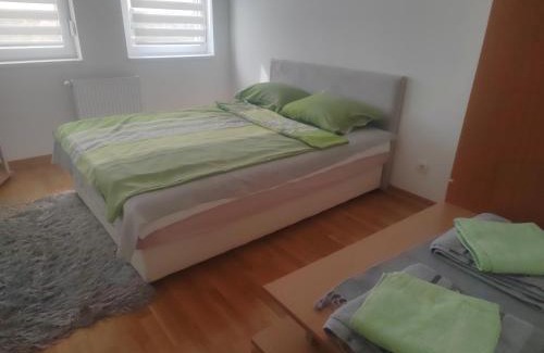 Sremska Mitrovica Apartamento | Apartman SM