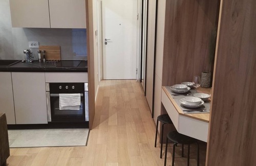 Trebinje Apartamento | Apartman Soho 2 Modern condo w/ a pool- short ride to the seaside!