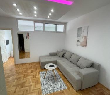 Valjevo Apartamento | Apartman Spark