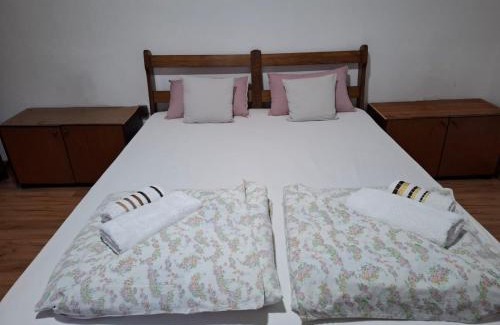 Banja Koviljaca Apartamento | Apartman Stanic Banja Koviljaca