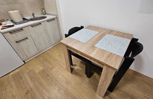 Uzice Apartamento | Apartman Studio Sunce