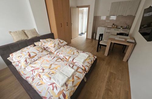 Uzice Apartamento | Apartman Studio Sunce