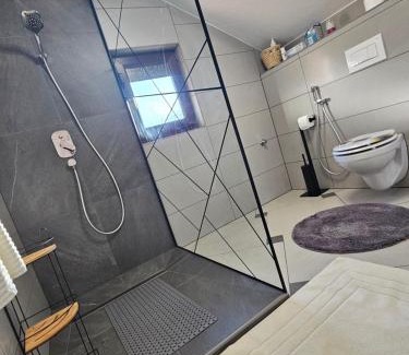 Mali Radic Apartamento | Apartman Una Paradies