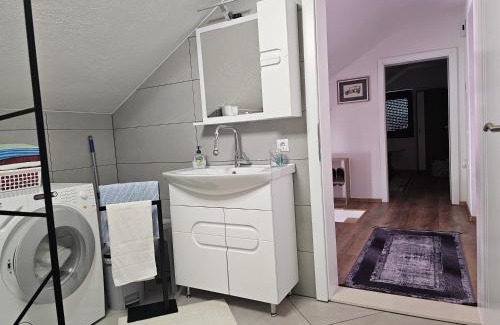 Mali Radic Apartamento | Apartman Una Paradies
