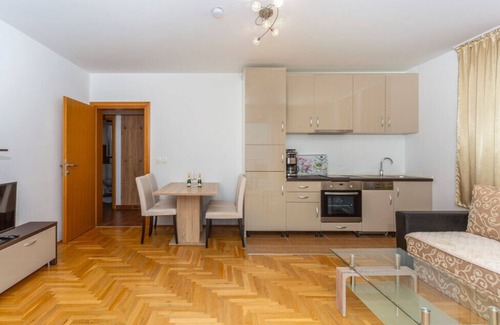 Mosenice Apartamento | Apartman Zora 2 by Villas Guide