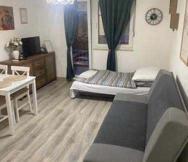 Trn Apartamento | Apartman Zulj