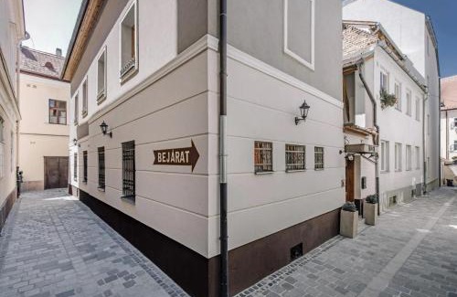 Gyor Apartamento | Apartmanház Soho