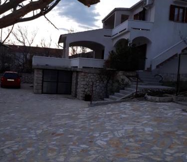 Metajna Apartamento | Apartmani Šikić Metajna
