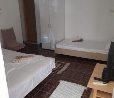 Cetinje Municipality Apartamento | Apartmani Djenovići