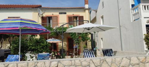 Barbat na Rabu Apartamento | Apartmani Katarina