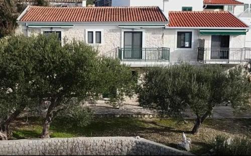 Kremena Apartamento | Apartmani Kremena small beach 200m
