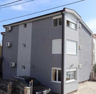 Zgrade Apartamento | Apartmani MULIC Sutomore