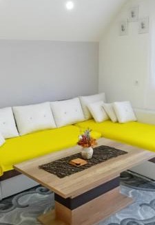 Perucac Apartamento | Apartmani Romansa Perucac