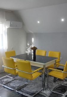 Perucac Apartamento | Apartmani Romansa Perucac