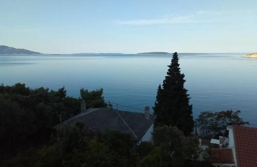 Martinscica Apartamento | APARTMANI SENKA - VILLA OLIVER