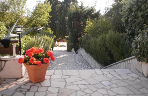 Martinscica Apartamento | APARTMANI SENKA - VILLA OLIVER