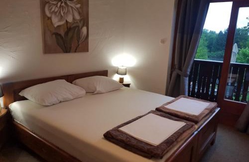 Duga Resa Apartamento | APARTMANI SRCE MREŽNICE
