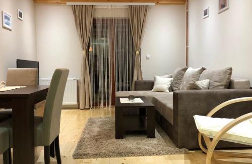 Kremna Cabina | Apartmani Sredojevic
