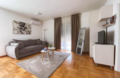 Prokuplje Apartamento | Apartmani TEO