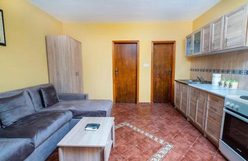 Babilonija Apartamento | APARTMANI VUKADINOVIC LUX