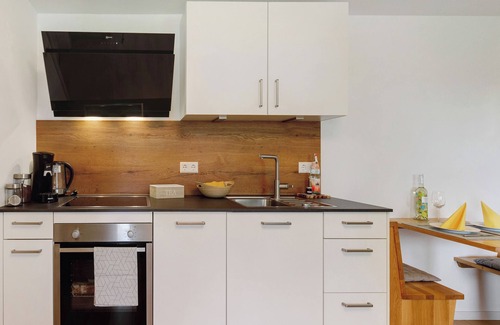 Bonndorf Apartamento | Apartamento 'Staffe' con vistas a la montaña, terraza privada y Wi-Fi