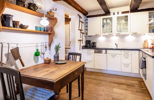 Endingen am Kaiserstuhl Apartamento | Apartamento 'Kleiner Hof Vergissmeinnicht' con terraza compartida, jardín compartido y Wi-Fi
