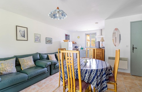 Caudies-de-Fenouilledes Apartamento | Apartamento 'Gîte-eau-soleil' con Balcón y Wi-Fi