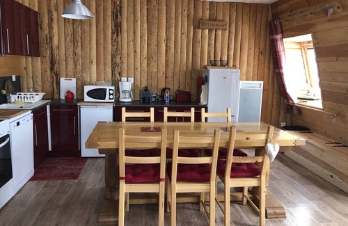 Saint-Jacques-des-Blats Apartamento | Apartment RDC 6/8 people, Le Lioran