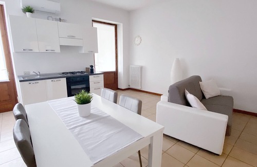 Negrar Apartamento | Apartment ROSE AND TULIPANS 1 - in the heart of Valpolicella