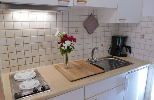 Obermunstertal Apartamento | Apartamento 'Auszeit -Gipfhof-' con vistas a la montaña, jardín compartido y Wi-Fi