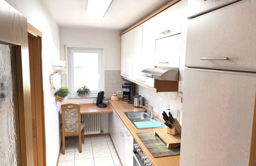 Sasbach am Kaiserstuhl Apartamento | Apartamento 'Schoeni' con balcón, wifi y aire acondicionado