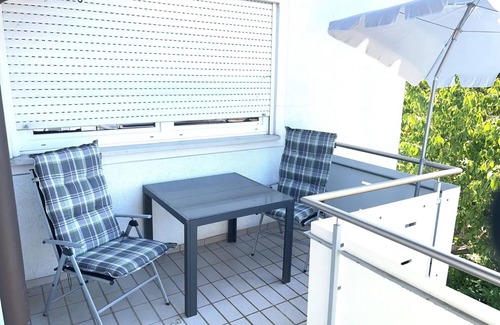 Sasbach am Kaiserstuhl Apartamento | Apartamento 'Schoeni' con balcón, wifi y aire acondicionado