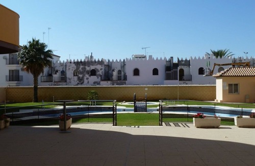 Sanlúcar de Barrameda Apartamento | APARTAMENTO EN SEGUNDA LINEA DE LA PLAYA CON PISCINA