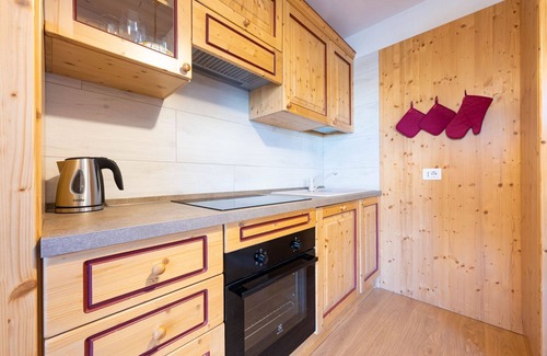 Vigo di Fassa Apartamento | Apartment located in a very quiet and green area about 500 meters from the cable car Catinaccio in V