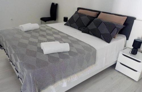 Cove Donja Krusica (Donje selo) Apartamento | Apartment Žalo