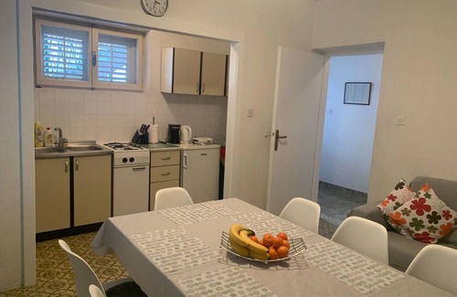 Vrpolje Apartamento | Apartment Željko (102621-A1) - Makarska