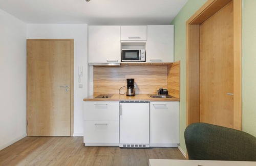 Ludwigshafen Apartamento | Apartamento '1-Zimmer' con vistas al lago, balcón y Wi-Fi