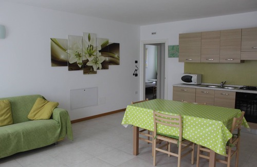 Tiarno di Sopra Apartamento | Apartment 1 - ground floor CIN IT02229C29HW5GDWD