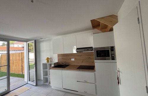 Cambo-les-Bains Apartamento | Apartment 1 in the center of Cambo Les Bains, brand new, ideal for curists