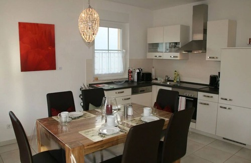 Staaken Apartamento | Apartment 1 on the ground floor with small terrace in the apartment building on Sonnenhügel