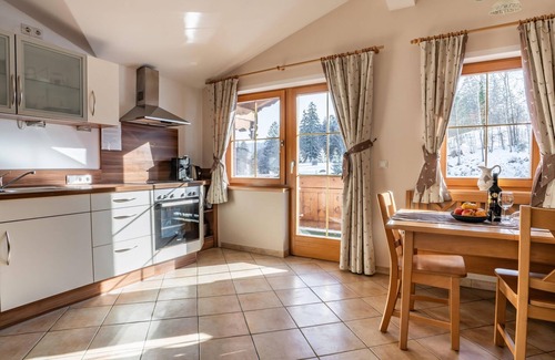 Breitenbach am Inn Cabaña | Apartment 1 - Pension Edelweiss