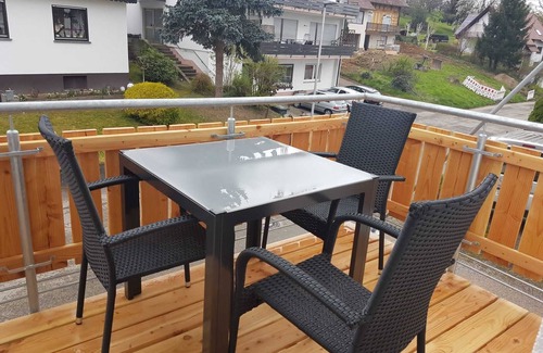 Obersasbach Apartamento | Apartamento '1' con balcón y Wi-Fi